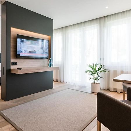 Hotel Am Wasserturm Berlin Extérieur photo