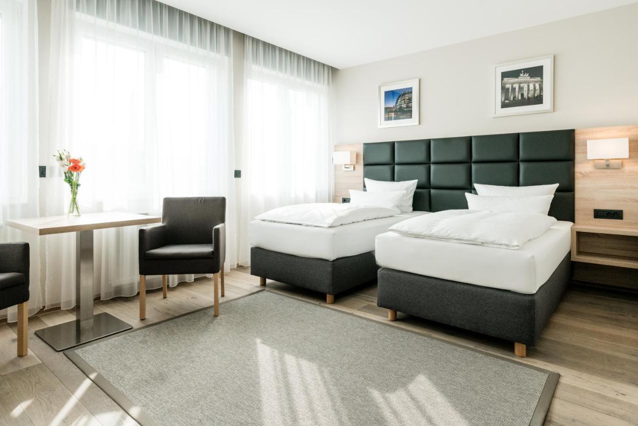 Hotel Am Wasserturm Berlin Extérieur photo